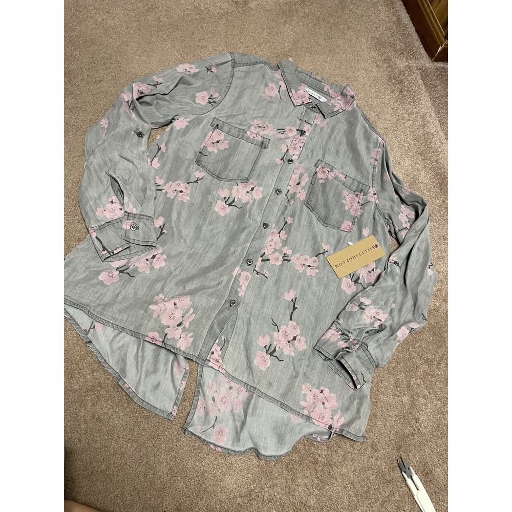 Billy T BT Cherry‎ Blossom NWT Large Shirt Button Women's Gray